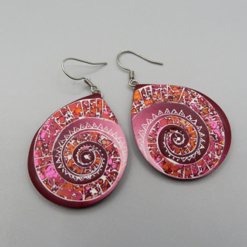 Kumbaya Drop Earrings- Bordeaux/pink