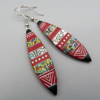 Kumbaya Earrings - Dark red (slim)