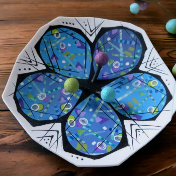 Cool Flower brooch -Blue/Purple