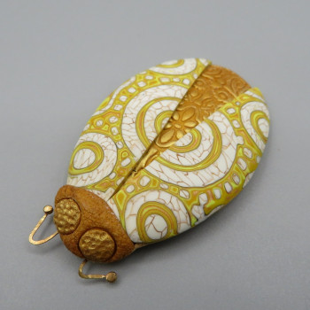 Bug Brooch - Gold 2