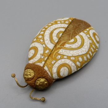 Bug Brooch - Gold 4