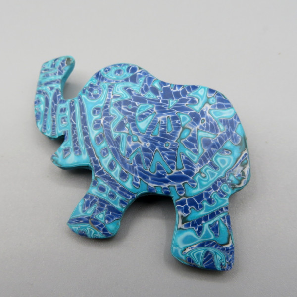 Faux batik Broch Elephant blue