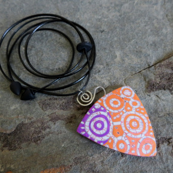 Triangle Pendant orange